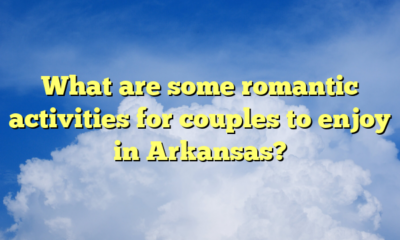 What are some romantic activities for couples to enjoy in Arkansas?